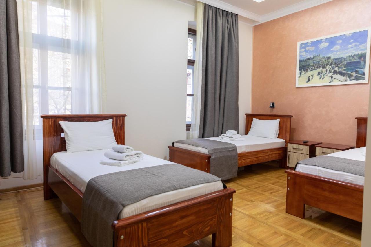 Hotel Kutko Pančevo Eksteriør bilde