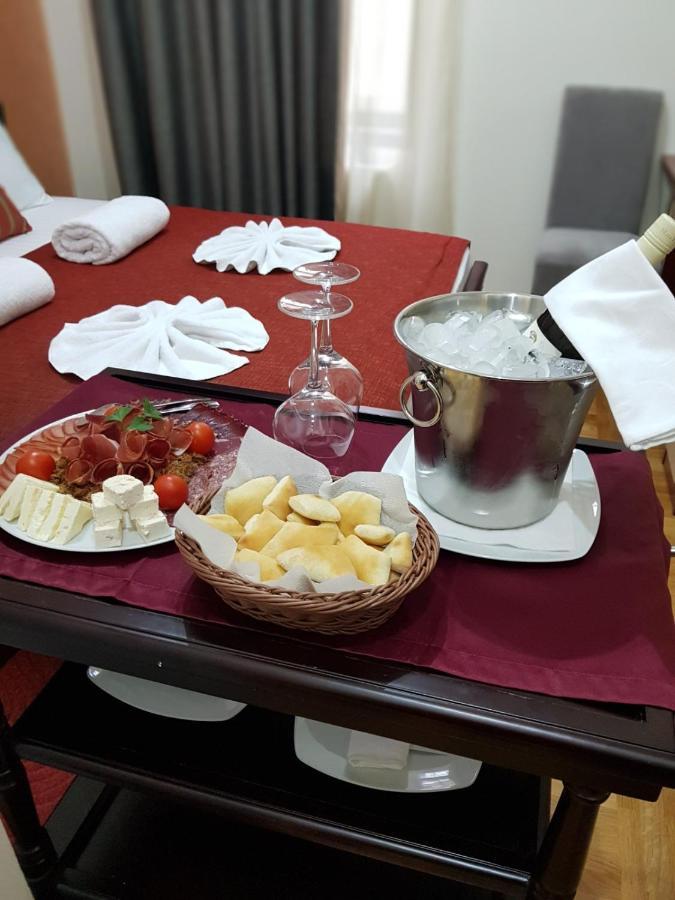 Hotel Kutko Pančevo Eksteriør bilde