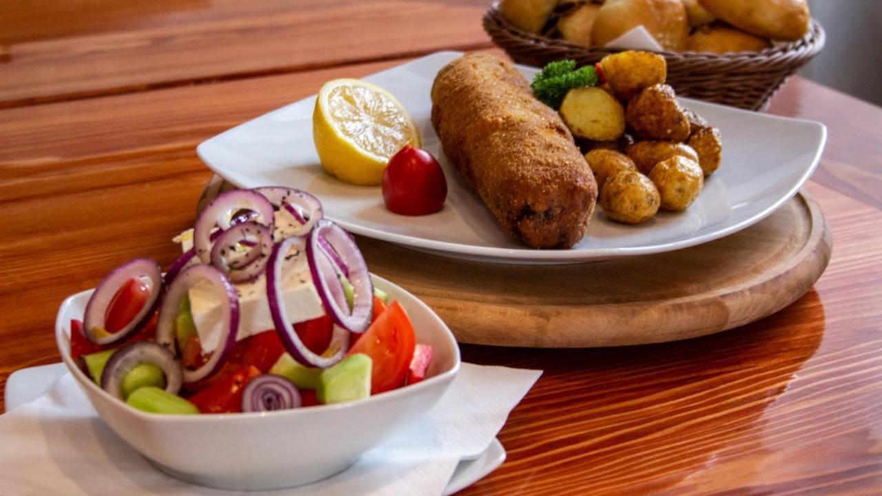 Hotel Kutko Pančevo Eksteriør bilde